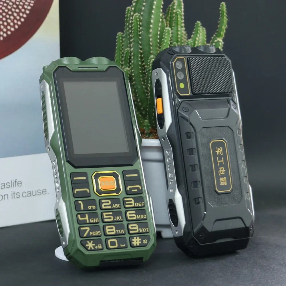 Tough Outdoor Phone 2.4" Display SOS Dial Big Button Dual SIM Power Bank Dual LED Torch Super Loud Sound Long Standby GSM Mobile